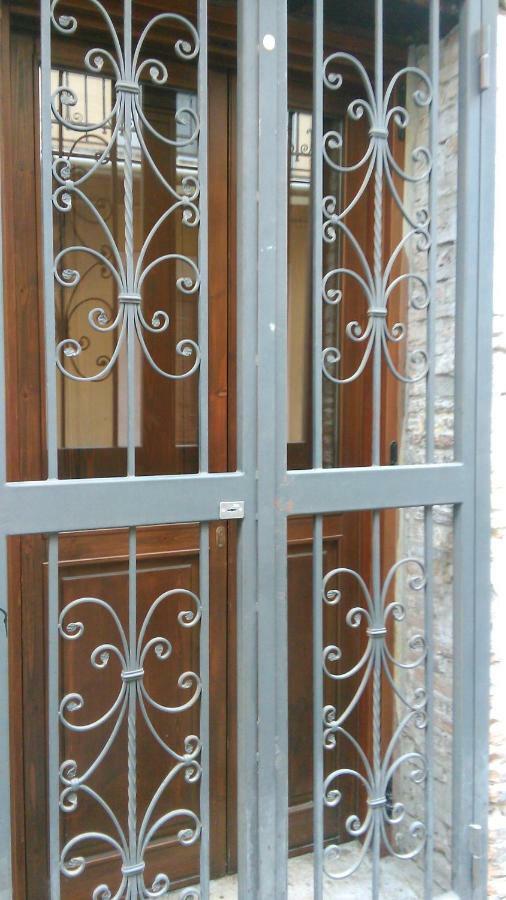 Casa Traiano Apartman Benevento Kültér fotó